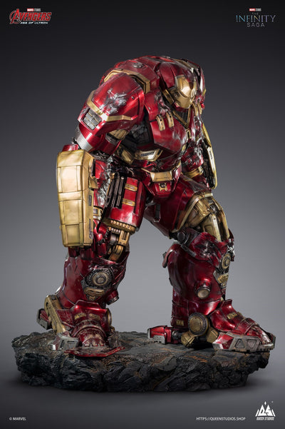 Iron Man Mark 44 (Hulkbuster) Life-Size statue