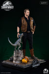Jurassic World Fallen Kingdom - Owen and Blue 1/4 Scale Statue