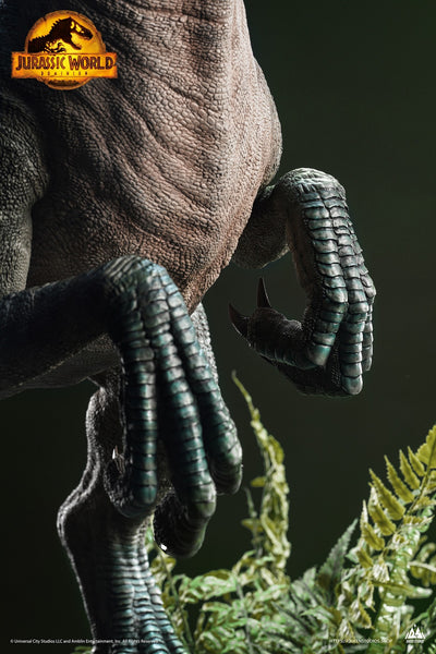 Jurassic World Dominion - Beta Life-Size Statue