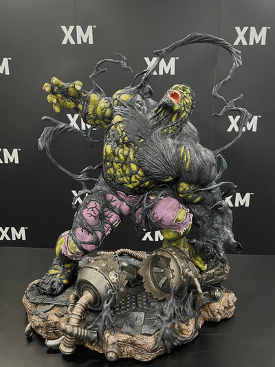 Venom Hulk Version B 1/4 Scale Statue