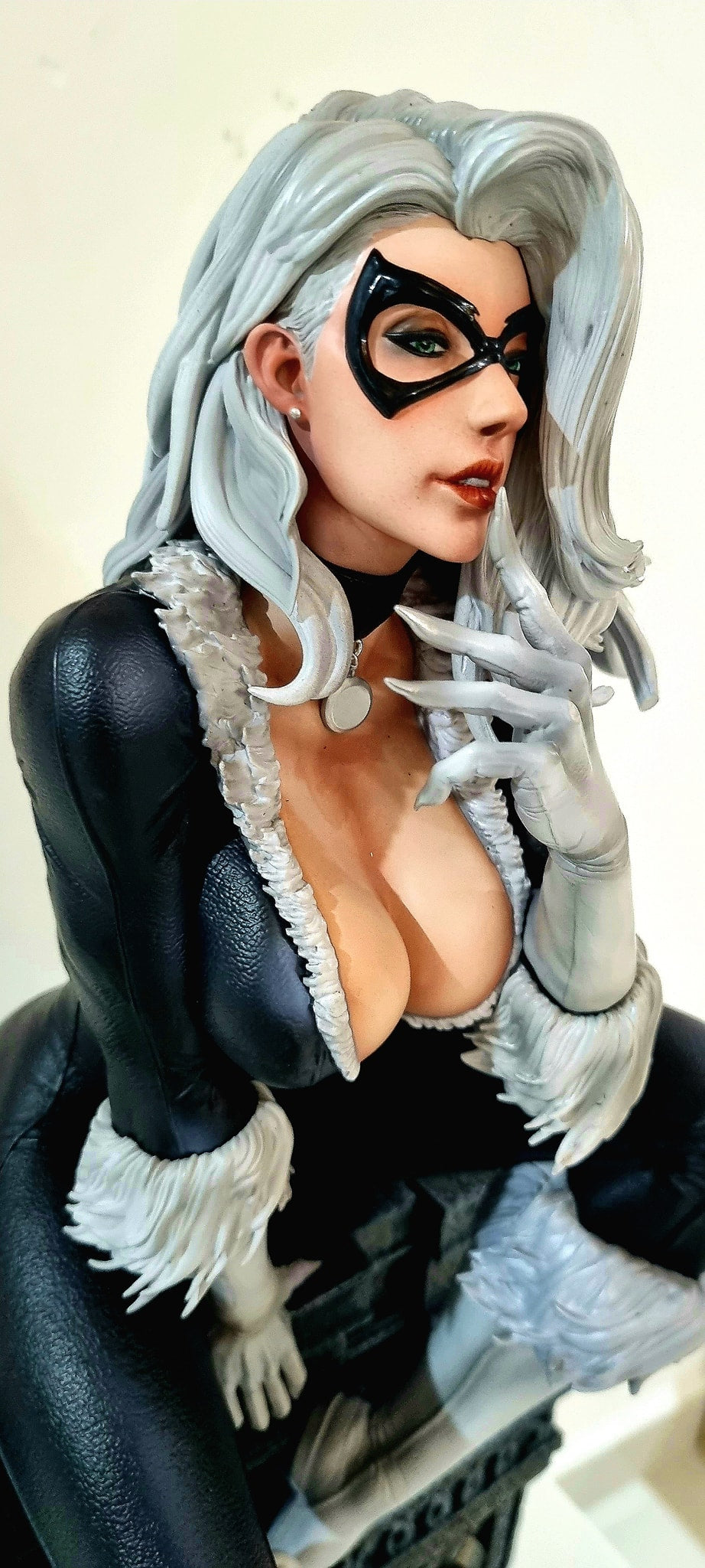 Black Cat 1/4 Scale Statue Darkside Studio