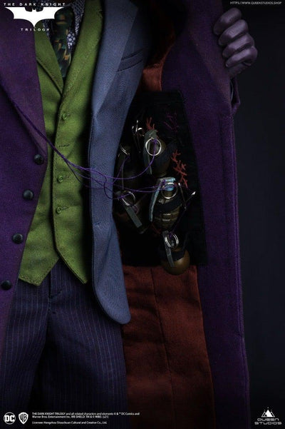 The Dark Knight: Joker STANDARD 1/4 Scale Statue