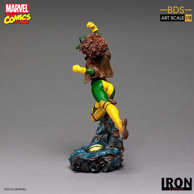 Marvel Comics Rogue Vs Sentinel Statue