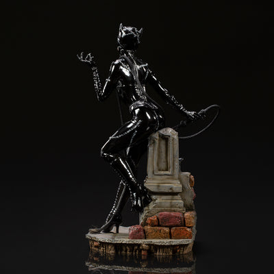 Batman Returns Catwoman Art Scale Statue