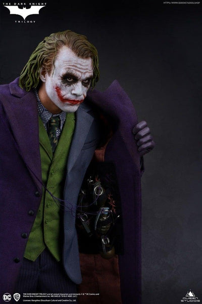 The Dark Knight: Joker STANDARD 1/4 Scale Statue
