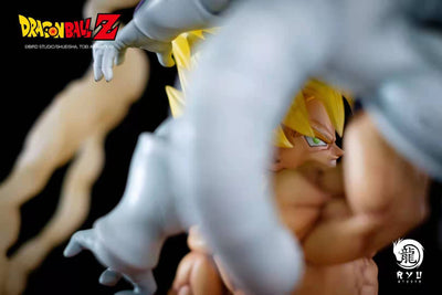 Son Goku vs Frieza 1/6 Scale Statue
