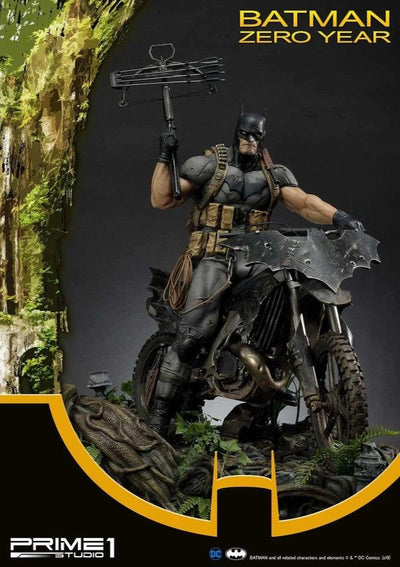 Batman: Zero Year EXCLUSIVE 1/4 Scale Statue