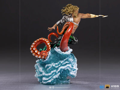 DC Comics Aquaman Deluxe Art Scale 1/10