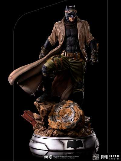 Batman Knightmare 1/4 Scale Statue Zack Snyder's Justice League
