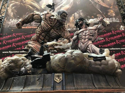 Attack On Titan: Eren Jaeger & Mikasa Vs. Armored Titan Elite Statue Exclusive