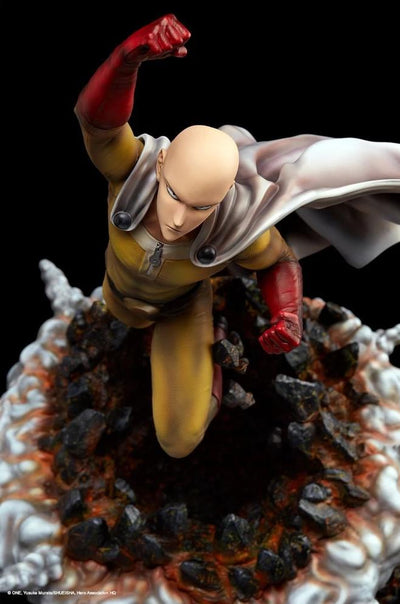 One Punch Man Saitama Senpai 1/4 Scale Statue