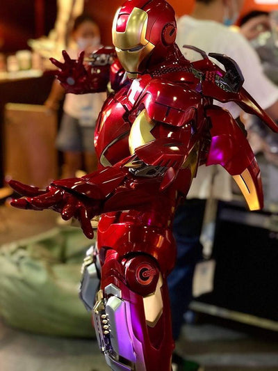 Iron Man Mark VII 1/2 Scale Premium Statue
