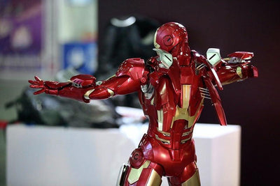 Iron Man Mark VII 1/2 Scale Premium Statue