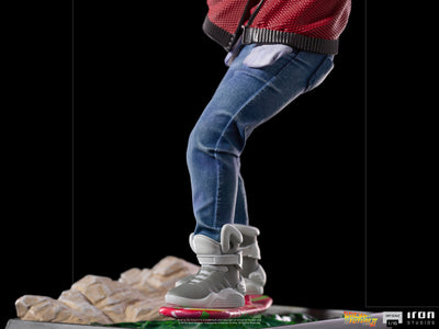 Marty McFly On Hoverboard 1/10 Art Scale Statue