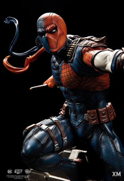Deathstroke Rebirth 1/6 Scale Statue
