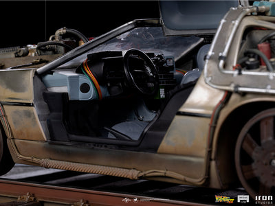 Back to the Future Part III - DeLorean III Art Scale 1/10