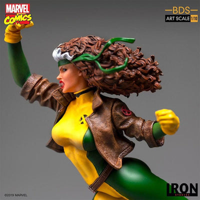 Marvel Comics Rogue Vs Sentinel Statue