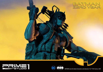 Batman: Zero Year EXCLUSIVE 1/4 Scale Statue