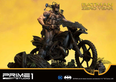 Batman: Zero Year EXCLUSIVE 1/4 Scale Statue
