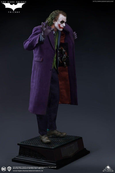 The Dark Knight: Joker STANDARD 1/4 Scale Statue