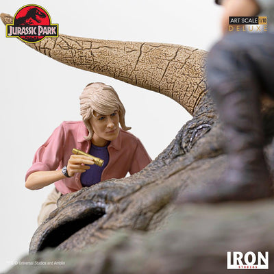 Triceratops Diorama Deluxe Art Scale Statue