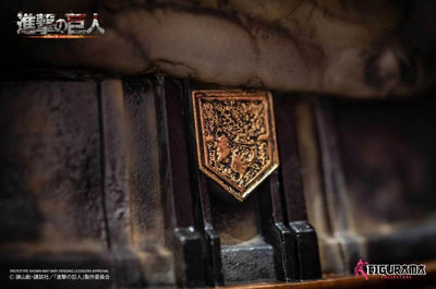Attack On Titan: Eren Jaeger & Mikasa Vs. Armored Titan Elite Statue Exclusive