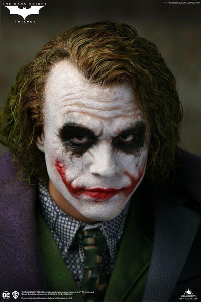The Dark Knight: Joker EXCLUSIVE 1/4 Scale Statue