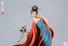 Elegant Beauties Satire Of Fair Lady Statue