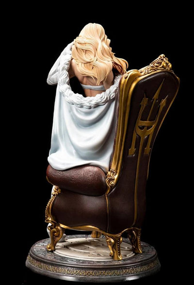 Emma Frost: The White Queen 1/4 Scale Statue