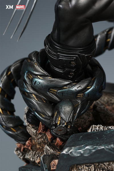 X-Force Wolverine (Version B) 1/4 Scale Statue