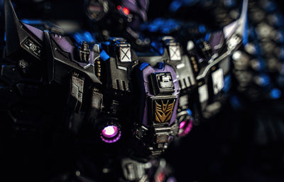 Transformers - Tarn Statue