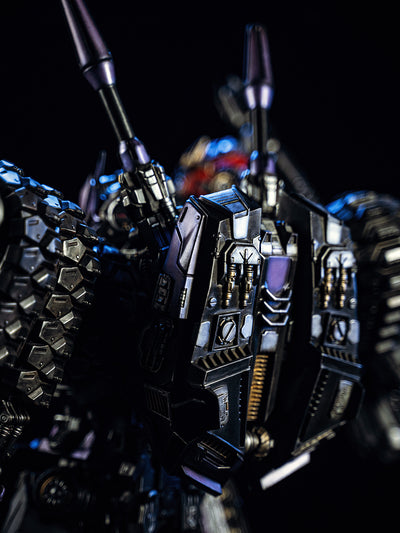 Transformers - Tarn Statue