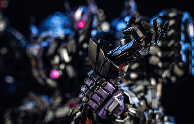 Transformers - Tarn Statue
