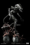 Alien Hive Warrior - Black Variant - 1/3 Scale Premium Statue