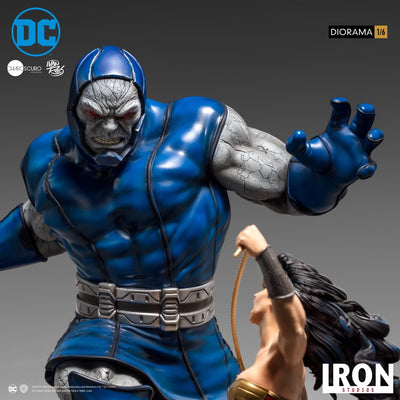 Wonder Woman Vs Darkseid 1/6 Scale Diorama