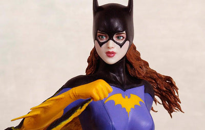 Batgirl Web Exclusive 1/6 Scale Statue Luis Royo by Yamato