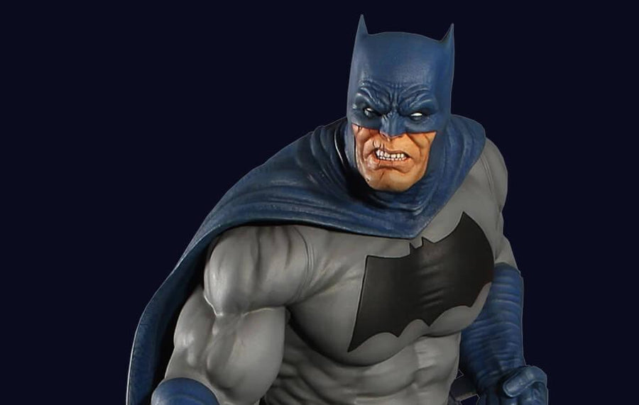 Dark Knight 1/6 Scale Batman Maquette