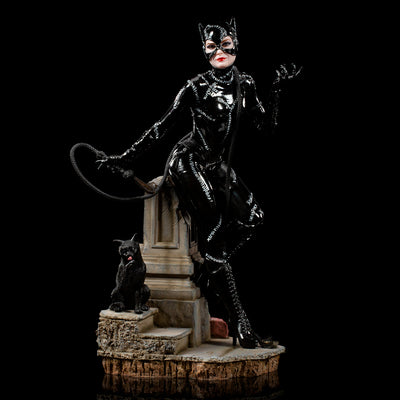 Batman Returns Catwoman Art Scale Statue