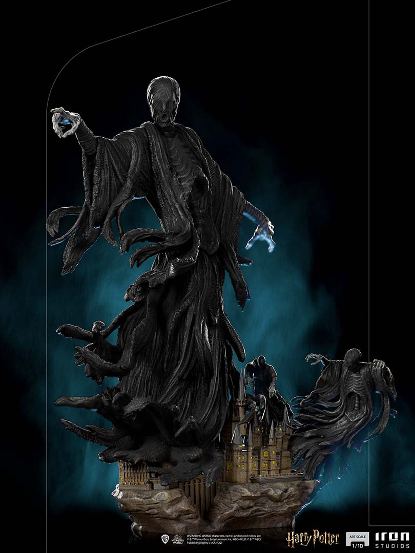 Noble Collection Harry Potter Magical Creatures No 7 Dementor Diaroma Noble Collection Harry Potter Magical Creatures No 7 Dementor Diaroma