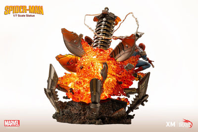 Spider-Man (VERSION A) Light Up Statue