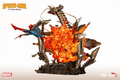 Spider-Man (VERSION A) Light Up Statue