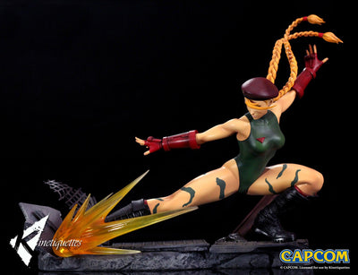 Femmes Fatales – Cammy White Statue