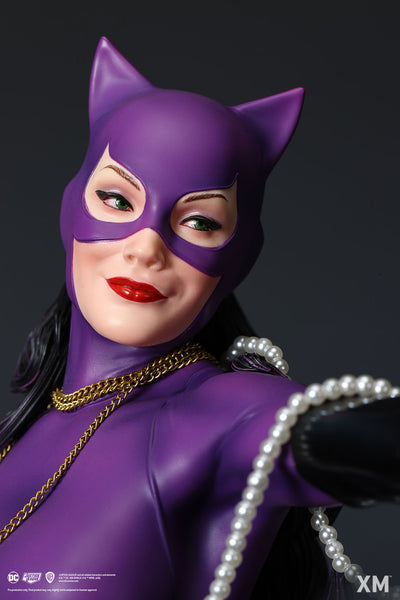 Catwoman 1/4 Scale Statue