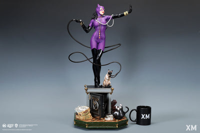 Catwoman 1/4 Scale Statue