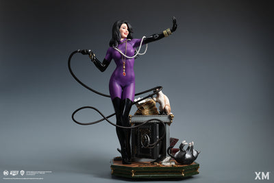 Catwoman 1/4 Scale Statue