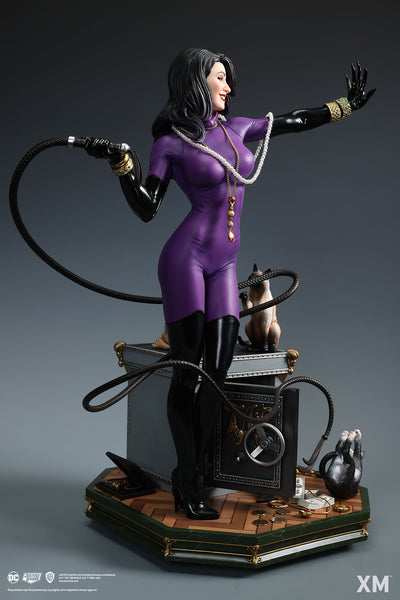 Catwoman 1/4 Scale Statue