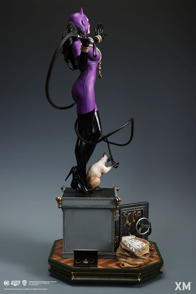 Catwoman 1/6 Scale Statue