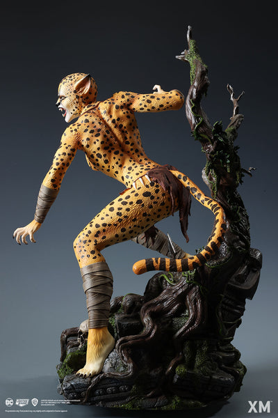 Cheetah 1/4 Scale Statue