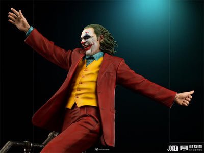 The Joker (2019) 1:3 Prime Scale Statue