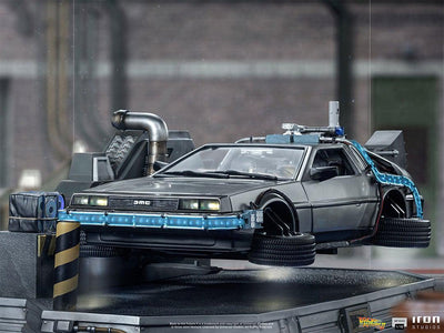 Back to the Future Part II - DeLorean Set Regular Version Art Scale 1/10